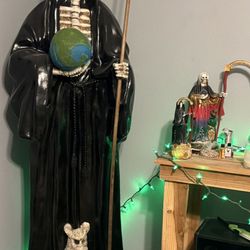 Statue 6” Great Condition Great Deal $400