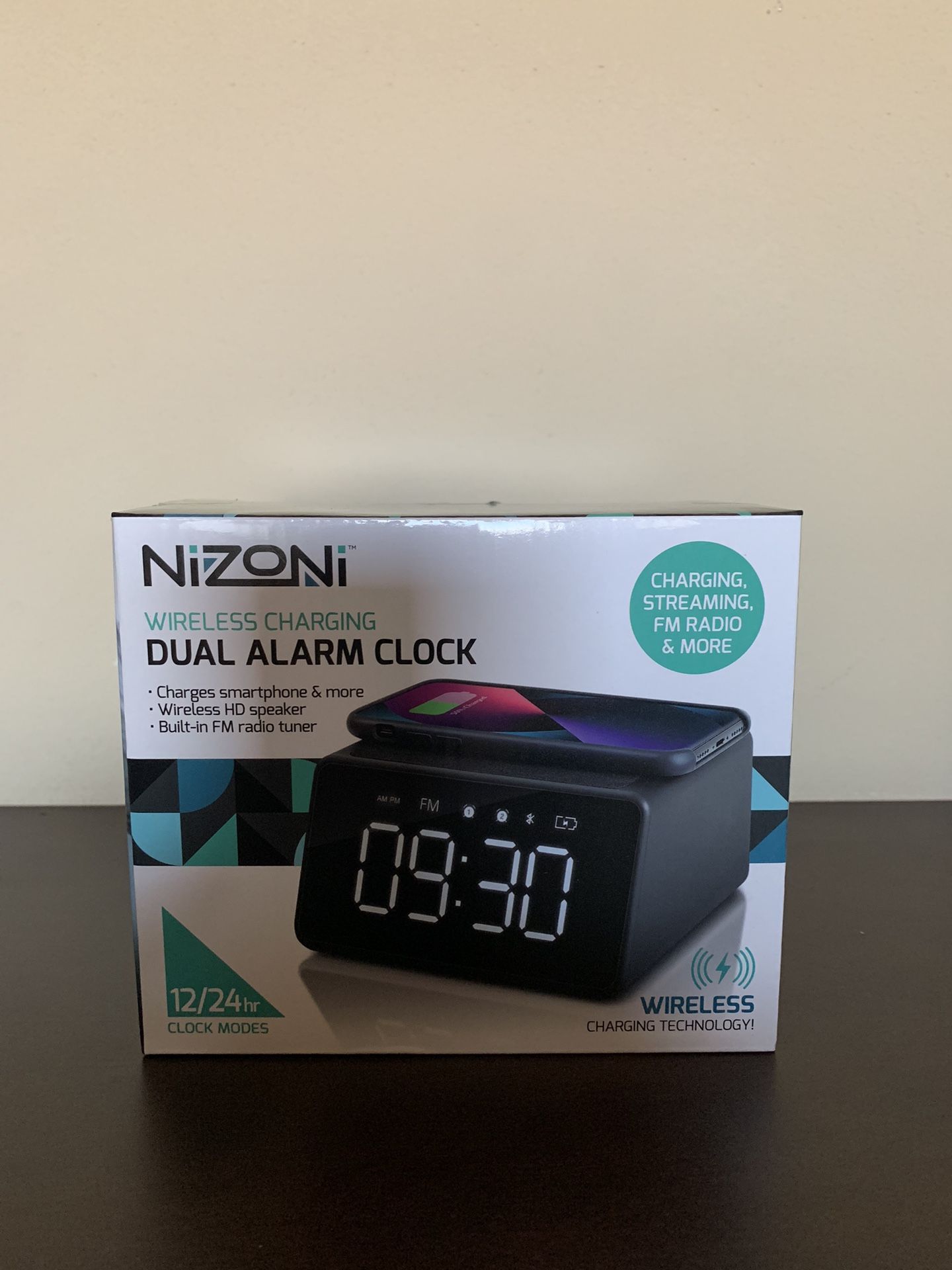 NiZoni Dual Alarm Clock Wireless Charging (NEW)