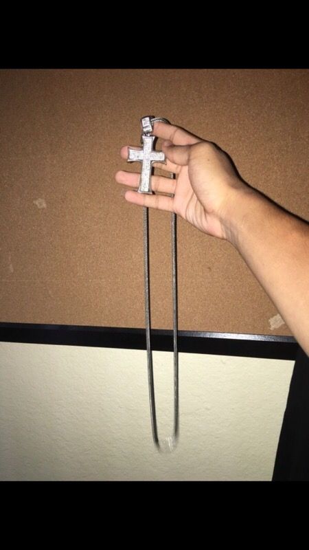 New Cross Necklace