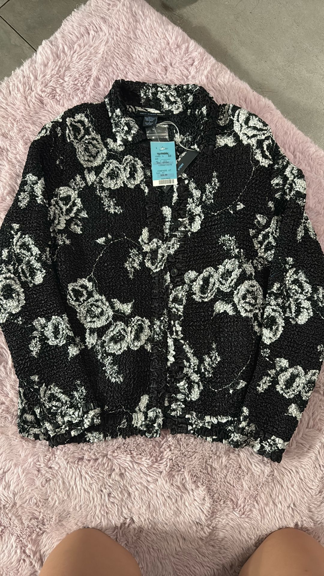 Light Cardigan Black & White Flower Pattern Size L
