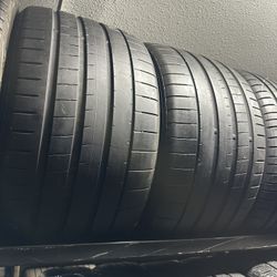 PAIR OF TIRE 315 35 21 PIRELLI 85% LIFE