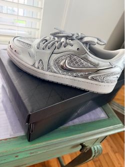 Air Jordan 1 MM Low V3 “Neutral Grey/Metallic Silver” - Women’s Size 10/Mens Size 8.5