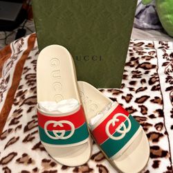Gucci Sandals 