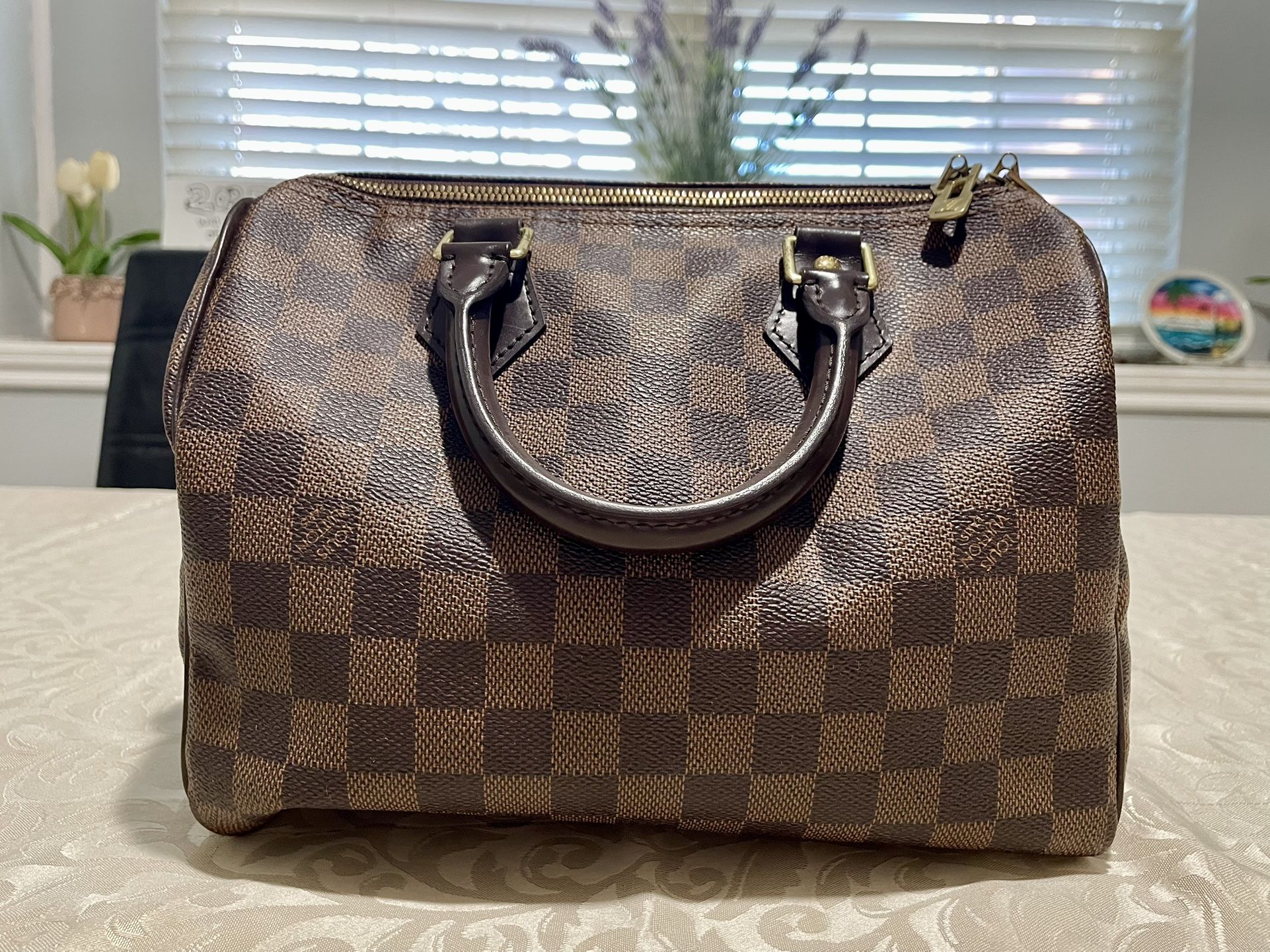 LOUIS VUITTON Damier Ebene Speedy Bandouliere 25