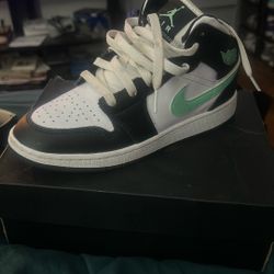 Jordan 1 Size 3 Y 