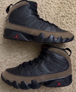 Olive Jordan 9