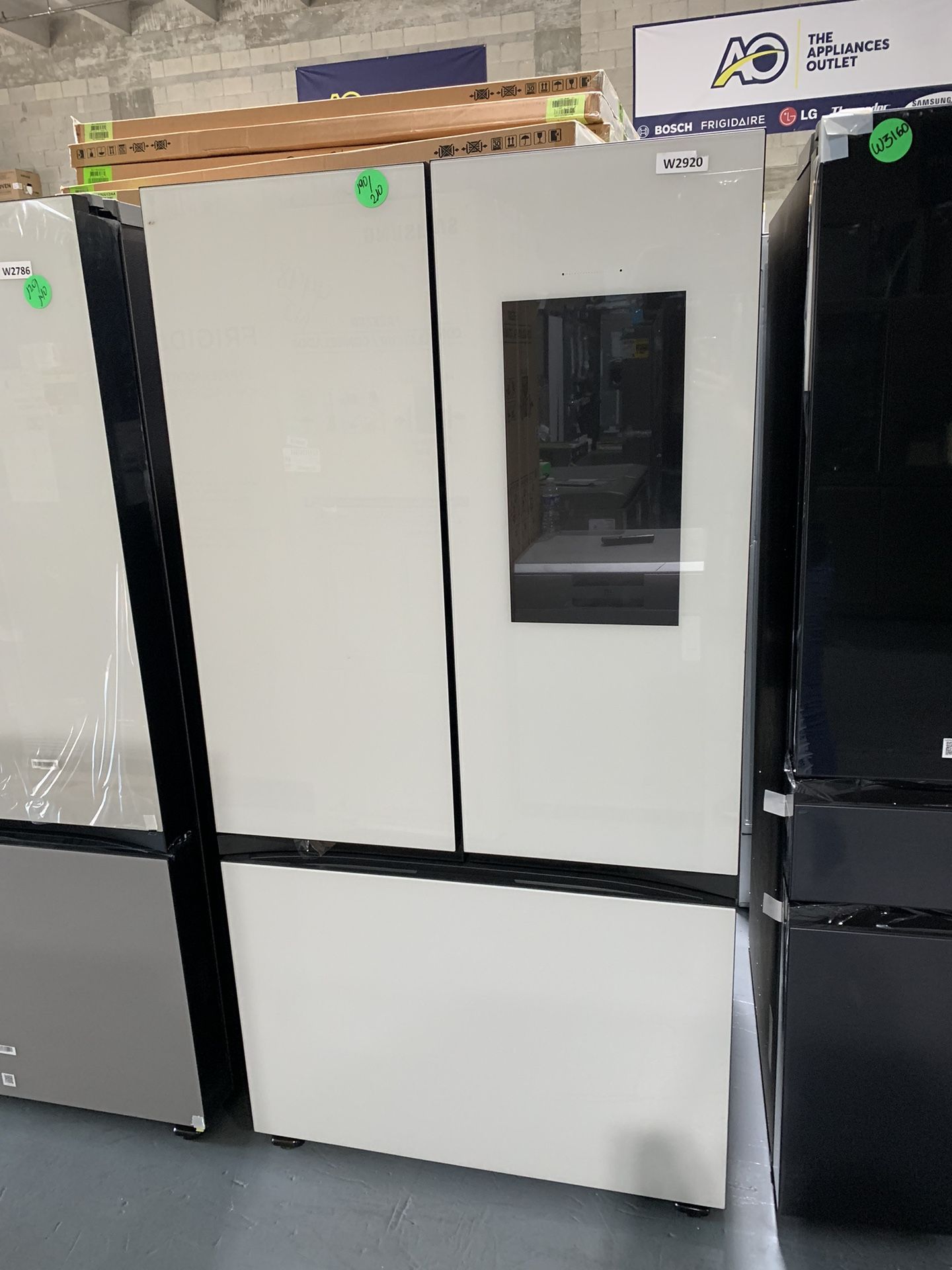 Refrigerator Samsung Bespoke With Hub