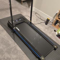 Fully Foldable Walking Treadmill - Max 7.5 (BARELY USED)