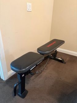 Exercise Workout Bench - WEIDER UTILITY WEBE89617.0 $199 msrp
