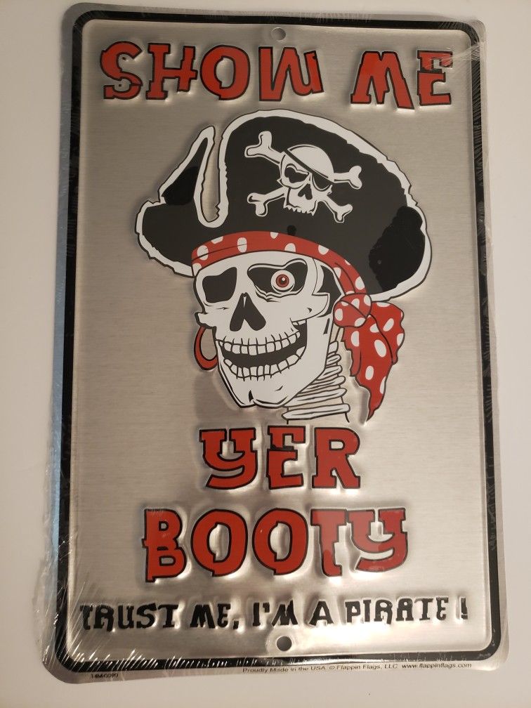 Pirates Halloween Decorations Sign NEW