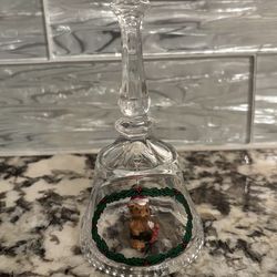 Christmas Wreath Crystal Ball W/Teddy Bear
