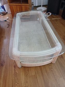 GLASS COFFEE TABLE