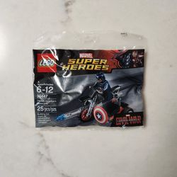 Lego Marvel "Captain America's Motorcycle" Polybag 30447