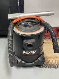 Rigid ash vacuum