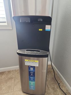 Brio bottom load water dispenser