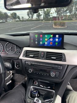 BMW CarPlay Radio Screen