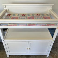 Baby Changing Station 