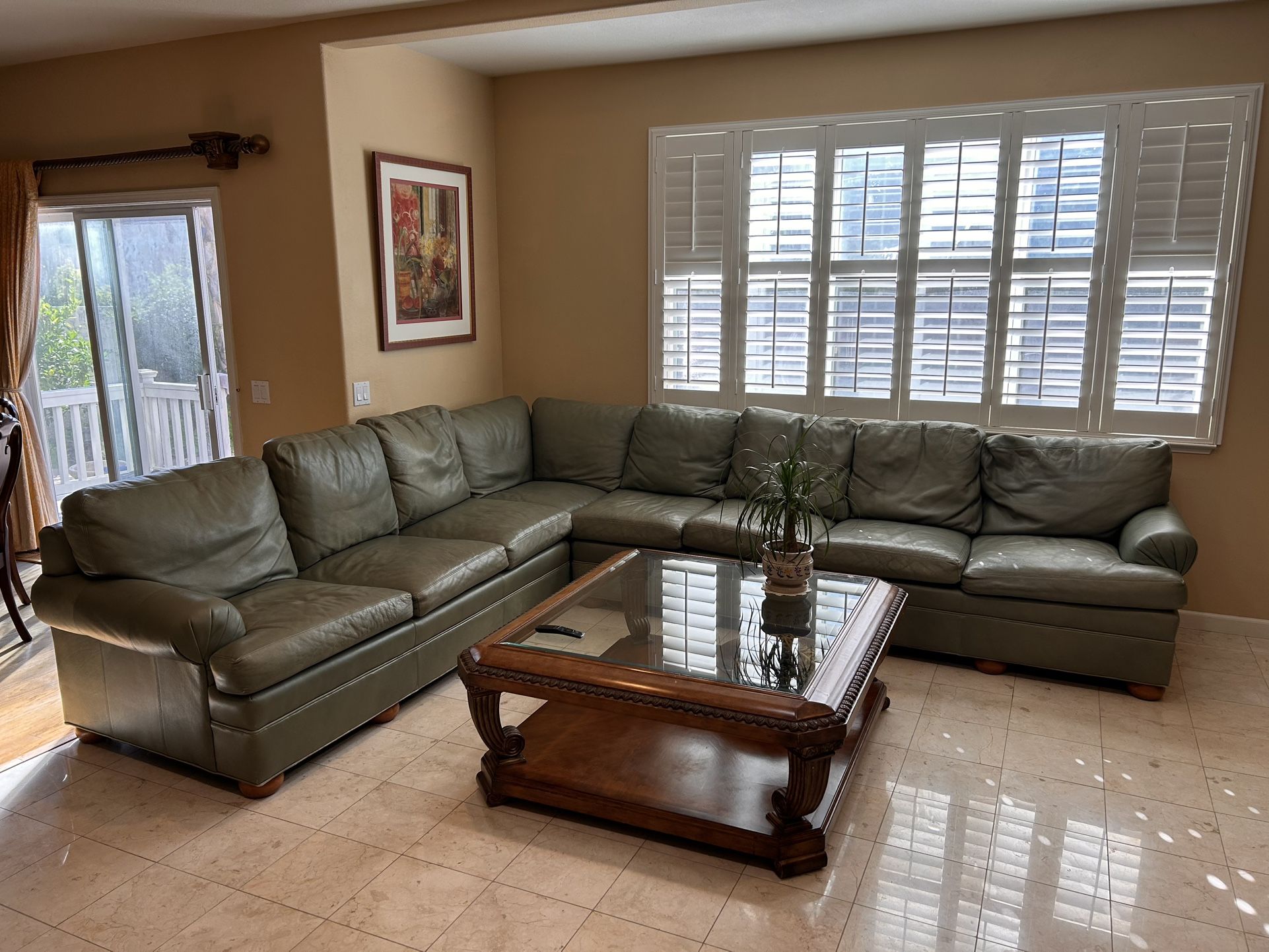 ETHAN ALLEN: 4 Pieces / Sectional Leather Sofa