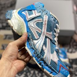 b.alenciaga runner 