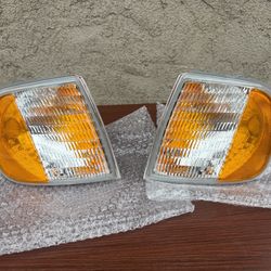 97-03 Ford F-150 Factory Style Corner Lights Pair