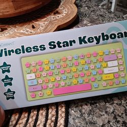 Viral Wireless Star Keyboard