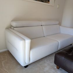 Mid-Century Modern Queen Sleeper Sofa - Charcoal Grey Fabric with Button-Tufted Back - Firm & Comfortable Pull-Out Guest Bed - Like New Condition 