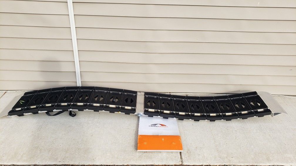 Cargosmart Ramp 12" X 90" 750 Lb Hybrid S-curve Centerfold Truck ATV Load Ramp ( 1 Ramp)