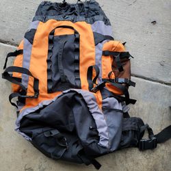  Hiking  Camping  Travel  Softsided Backpack 27 " Tall