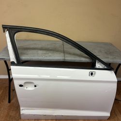 2015 2016 2017 2018 2019 2020 Audi A3 Right Front Passenger Side Door Oem 
