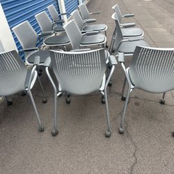 Knoll Guest Lobby Waiting Room Office Chairs 