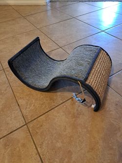 Cat Scratching Toy