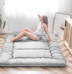 Japanese Floor Mattress! QUEEN 6 INCH!! 