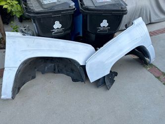 Chevy Silverado fenders 03-07
