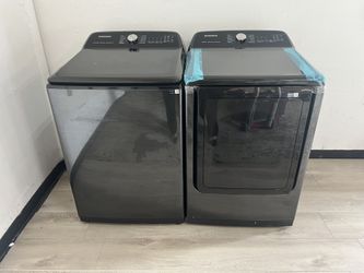 Samsung Front Top Load Washer And Gas Dryer Set