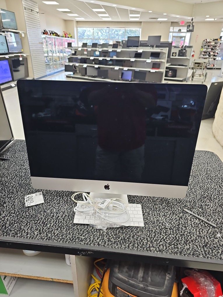 Apple Desktop Model A2115