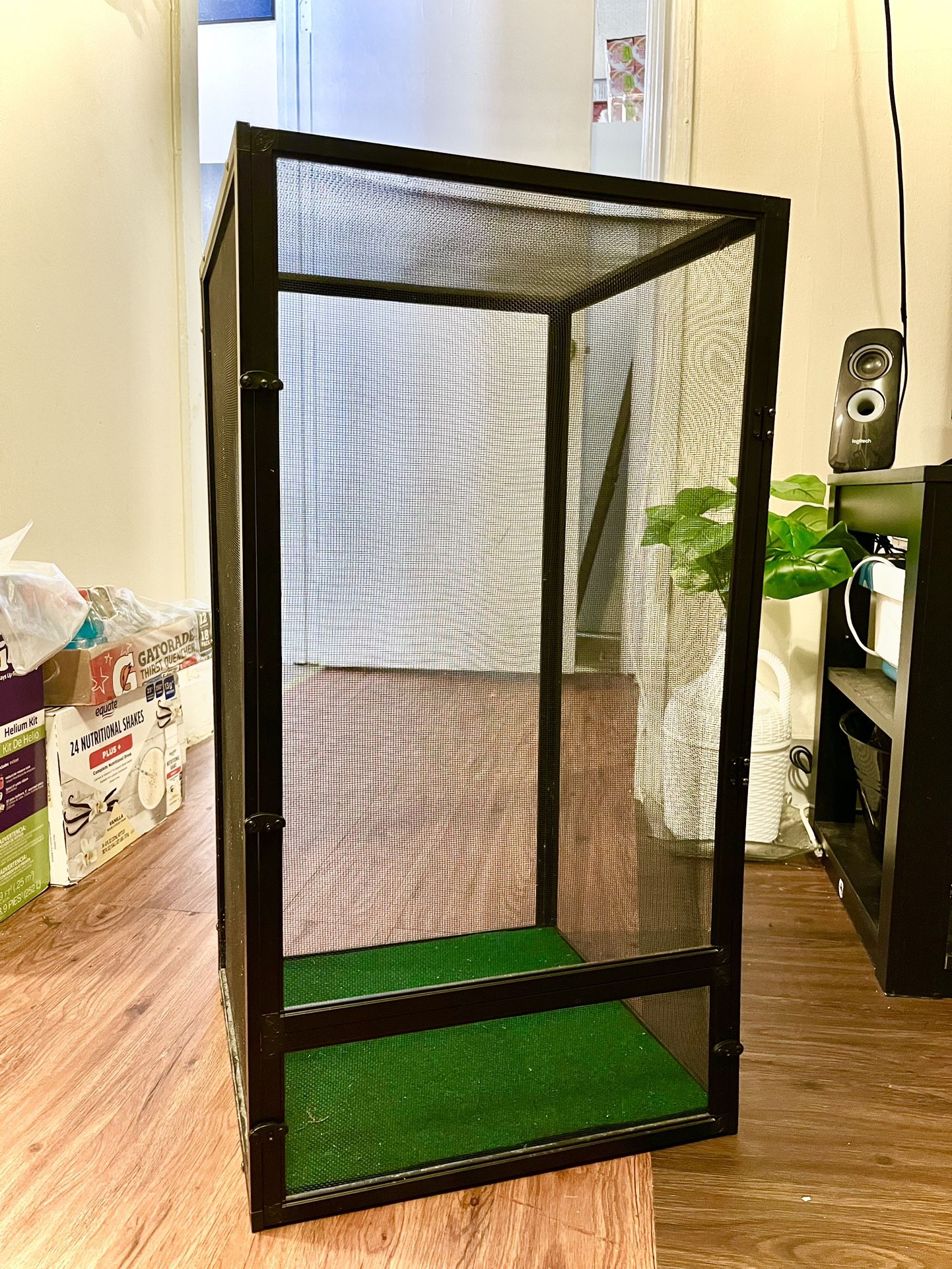 Reptile Screened Cage