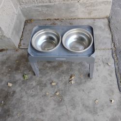Dog dish
