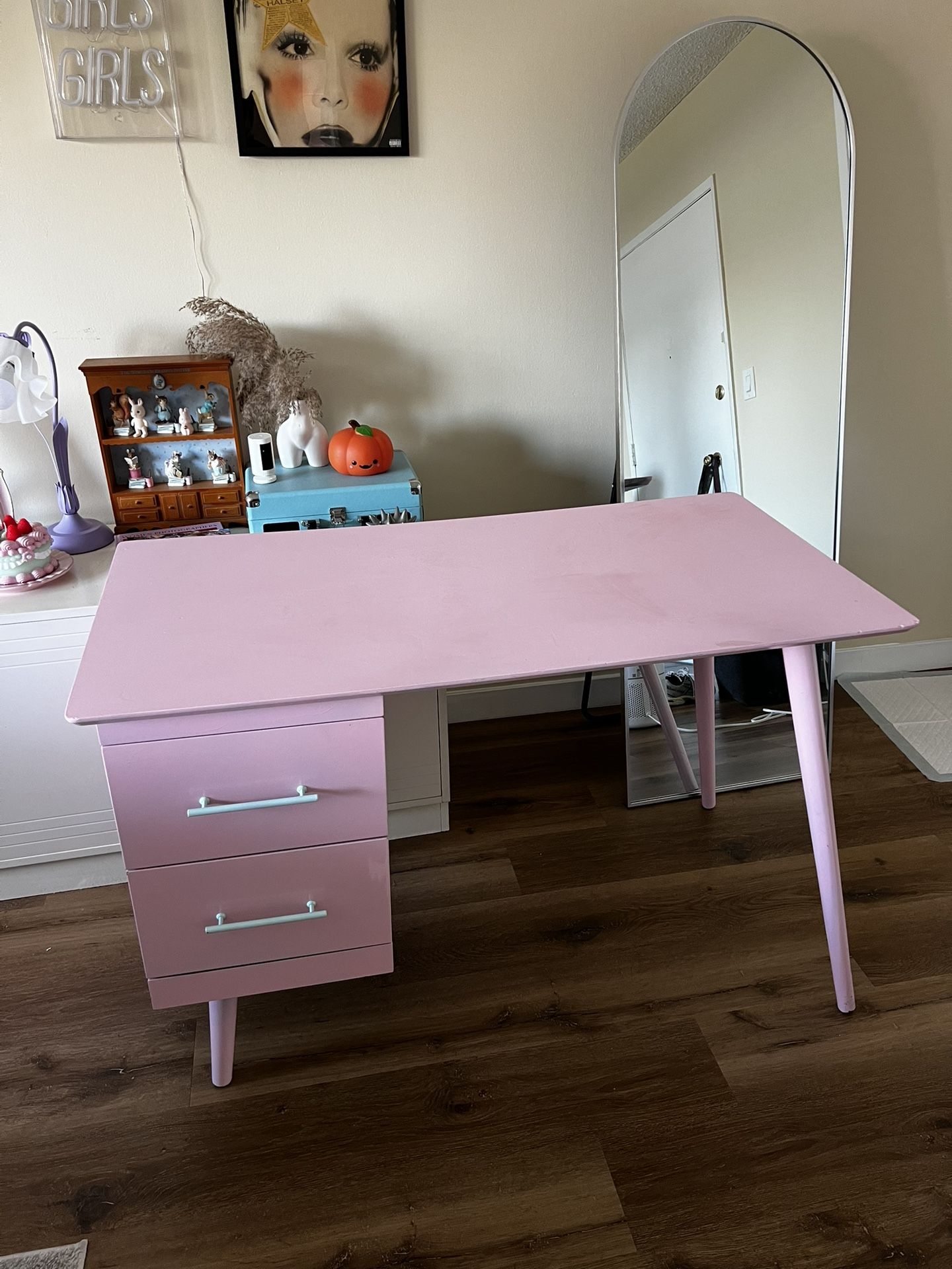 Pink Desk With Two Drawers 