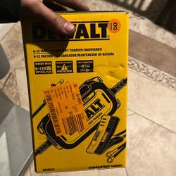 Dewalt 2 Amp Battery Charger 