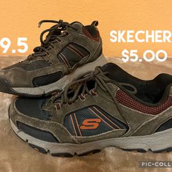 Men’s Sneakers For Sale In San Benito Area