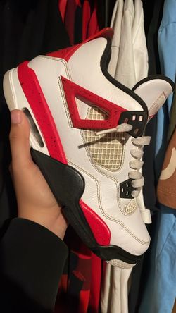 Jordan 4 Fire Red