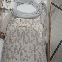 Michael Kors Cross Body Bag 
