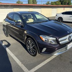 2015 Mercedes-Benz GLA 250