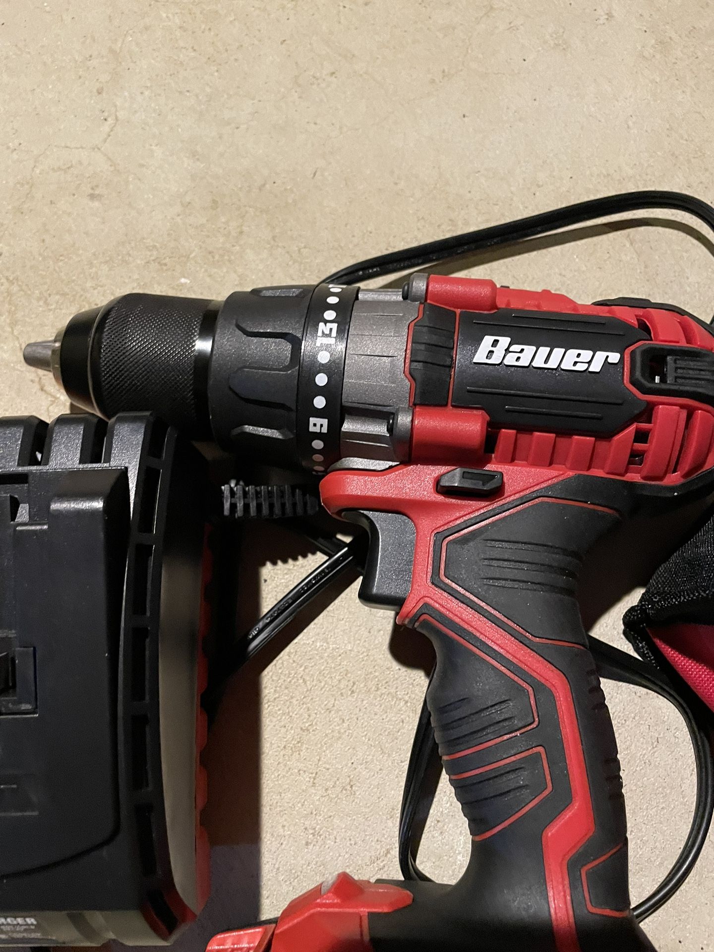 Bauer 20v Drill !! New!!