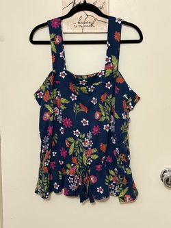 Women’s Floral Top