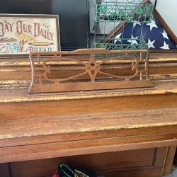 FREE - Vintage Piano