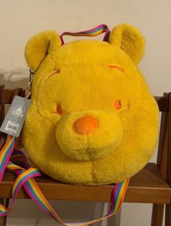 Rare Disney Parks Winnie the Pooh Plush Crossbody Bag W/ Rainbow Strap