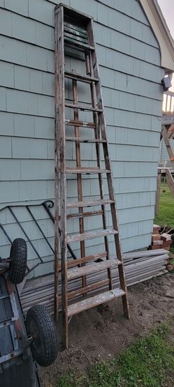 9' Decorative Wood Ladder