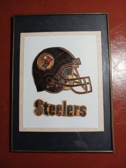  Pittsburgh Steeler 3D picture frame of team logo and helmet.