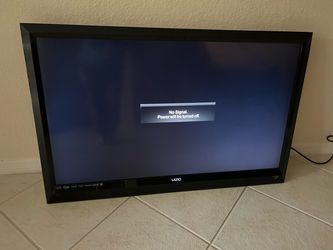 Vizio 47-Inch Flat Screen Television (Model E470VLE) + Remote and Stand